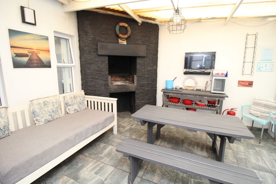 3 Bedroom Property for Sale in Paternoster Western Cape